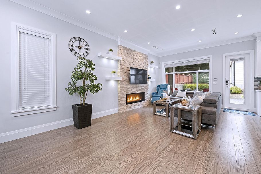 1370 Ross Road North Vancouver, BC - 12