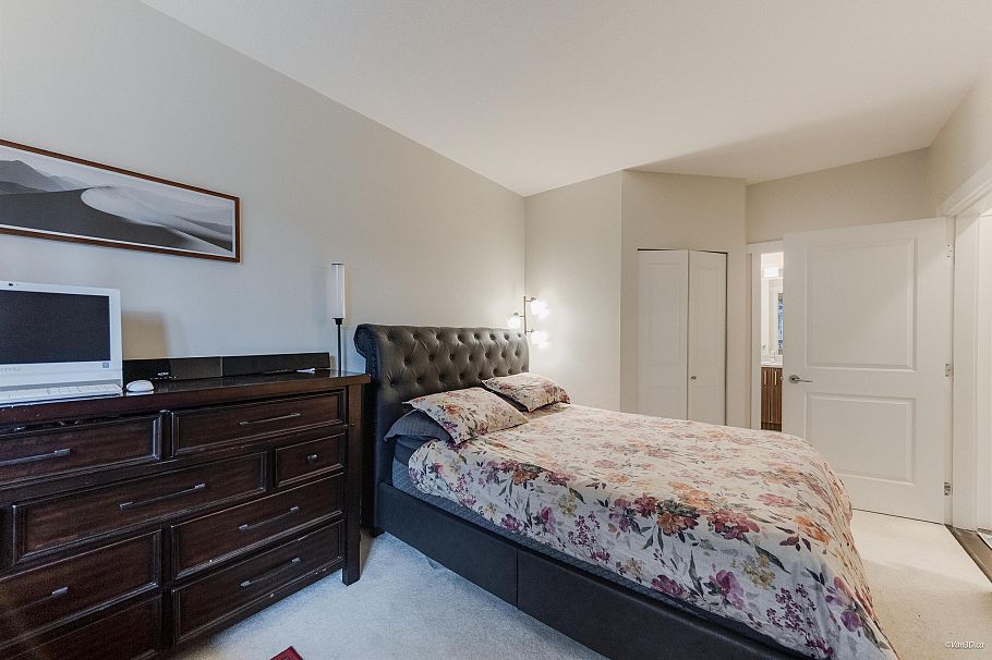 217 119 W 22nd Street North Vancouver, BC - 15