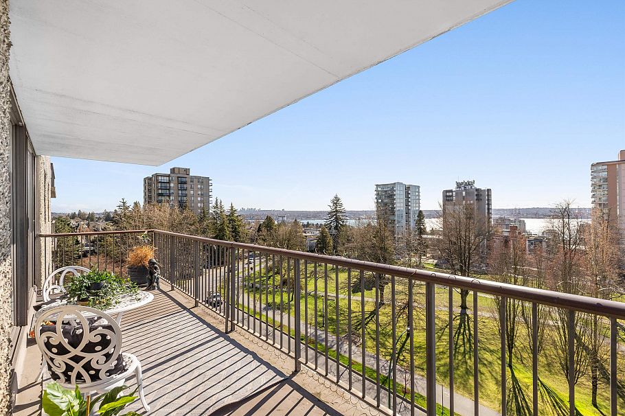 601 140 E Keith Road North Vancouver, BC - 23