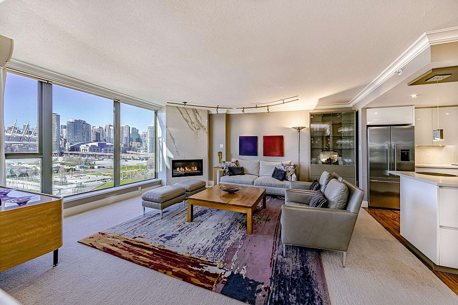 806 1088 Quebec Street Vancouver, BC - 4