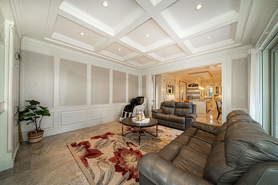 6708 Yew Street Vancouver, BC - 14