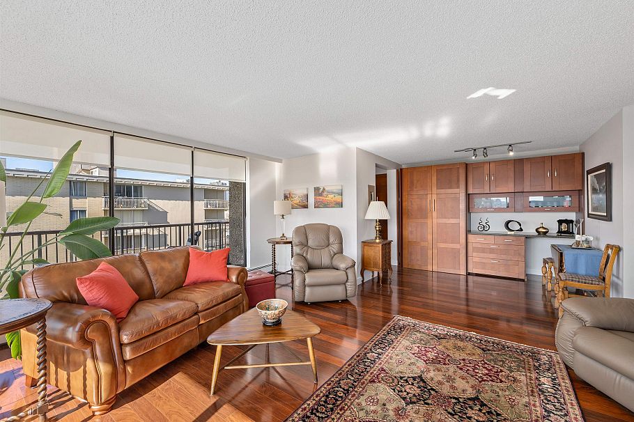 601 140 E Keith Road North Vancouver, BC - 4