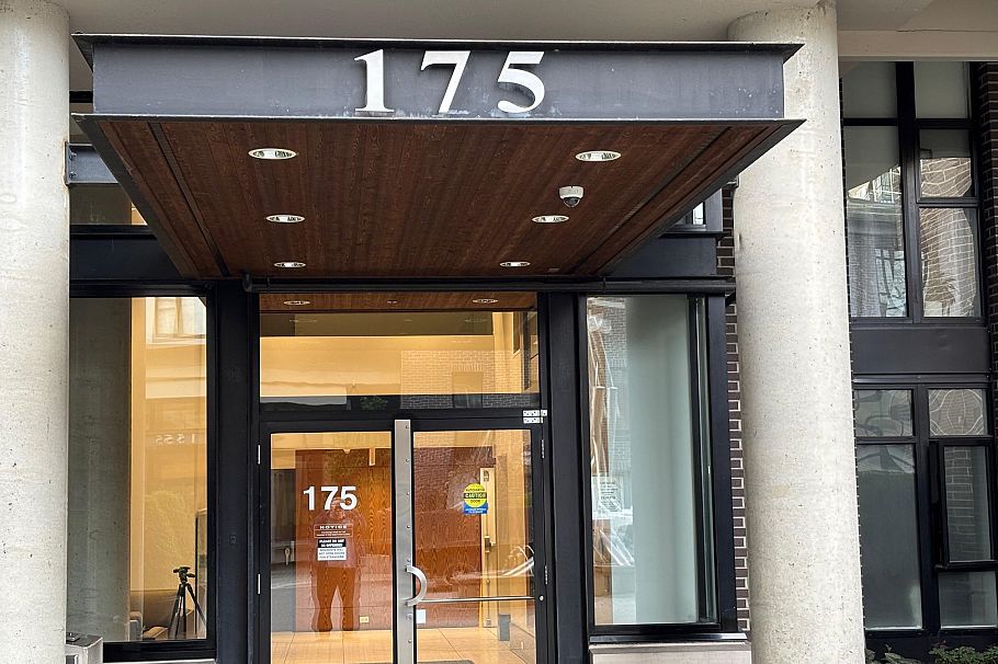 902 175 W 1st Street North Vancouver, BC - 34