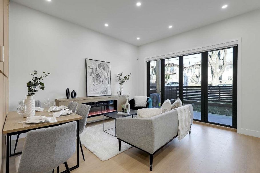 1 3558 Turner Street Vancouver, BC - 11