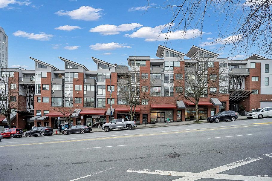 207 305 Lonsdale Avenue North Vancouver, BC - 36