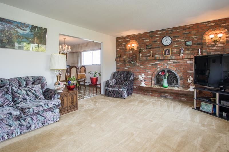 635 E Keith Road North Vancouver, BC - 9