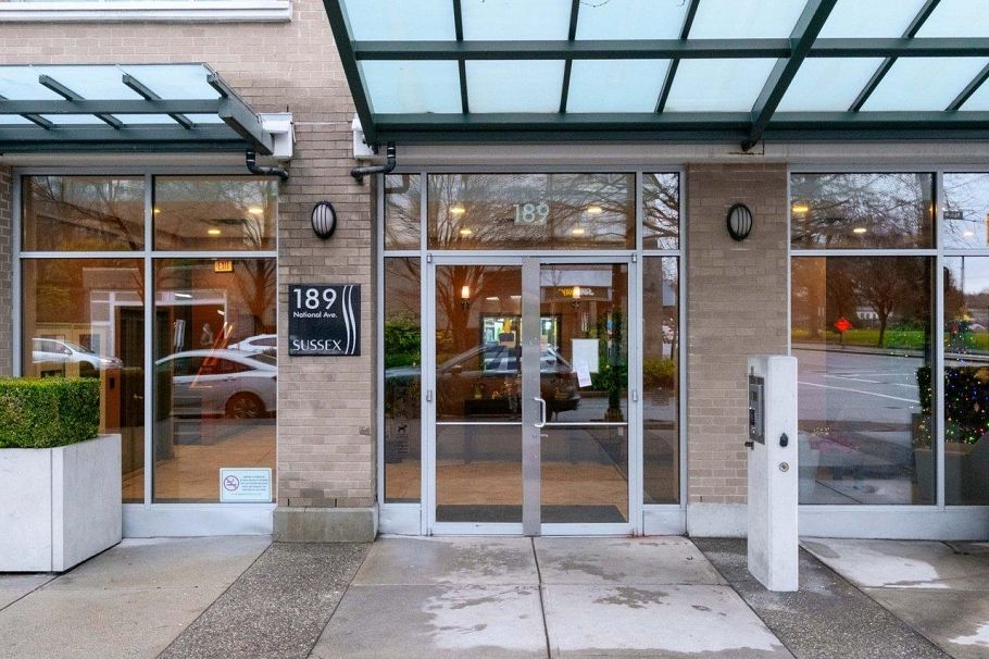 706 189 National Avenue Vancouver, BC - 5