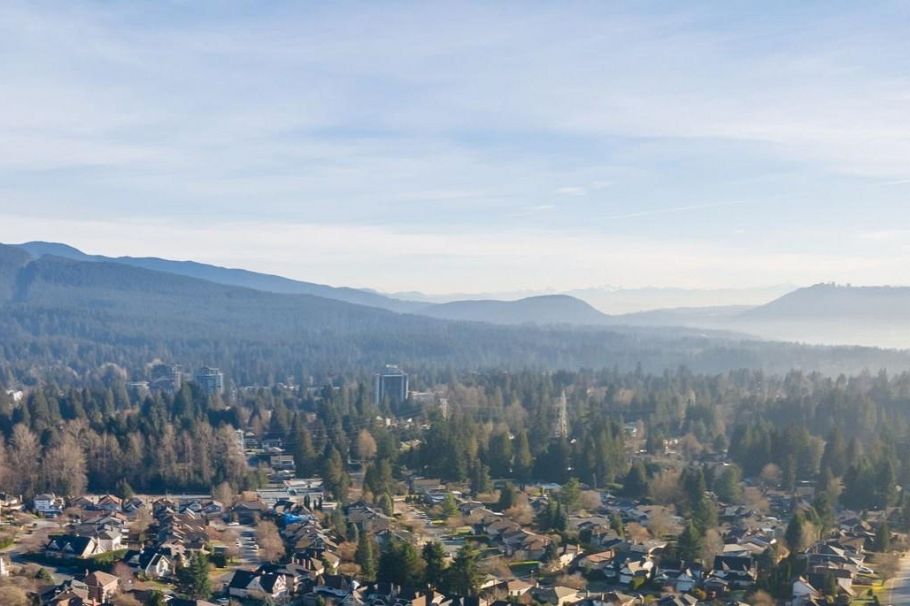 506 Tempe Crescent North Vancouver, BC - 39