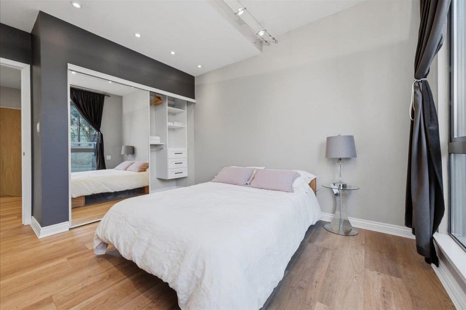 202 2483 Yew Street Vancouver, BC - 16