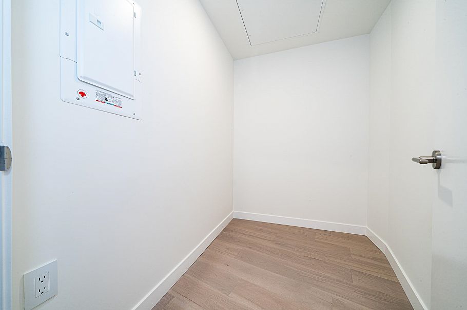 412 5212 Cambie Street Vancouver, BC - 12