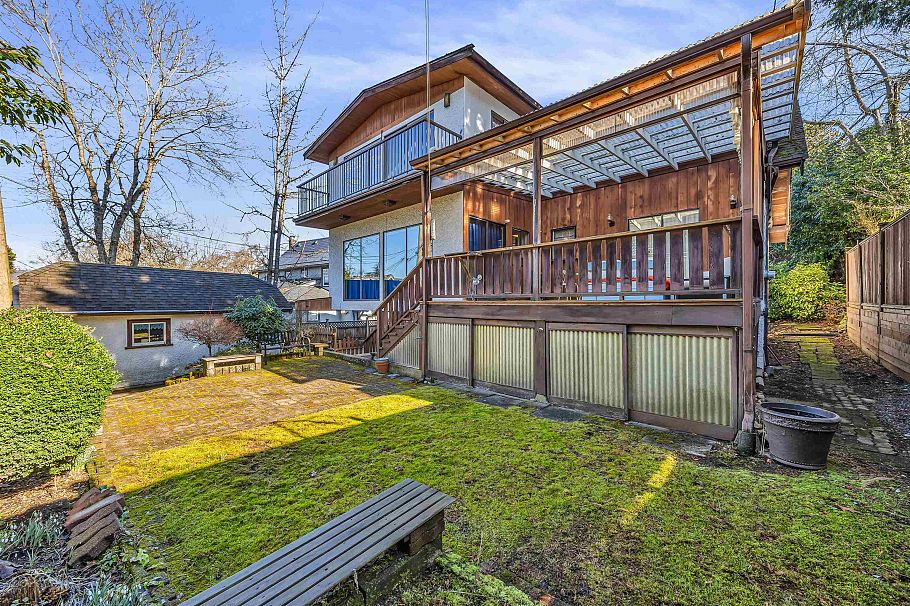 5041 Cypress Street Vancouver, BC - 5