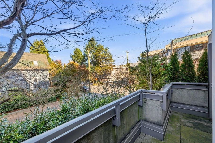 202 2483 Yew Street Vancouver, BC - 20