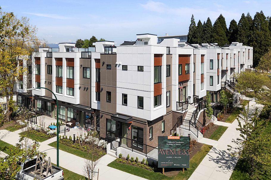 873 W 33rd Avenue Vancouver, BC - 1