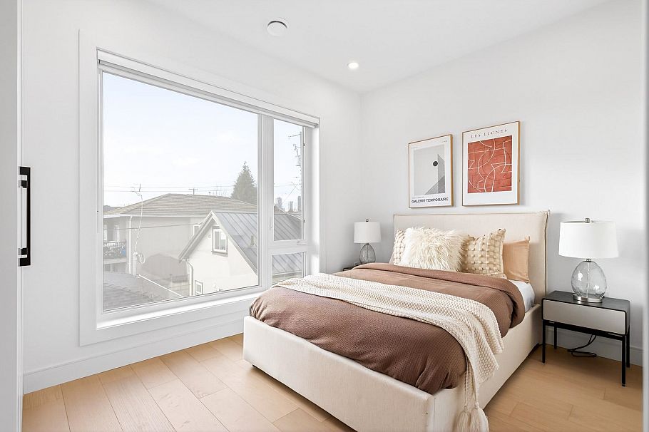 2 6933 Prince Edward Street Vancouver, BC - 30