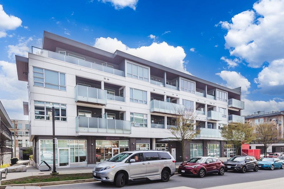 410 711 W 14th Street North Vancouver, BC - 25