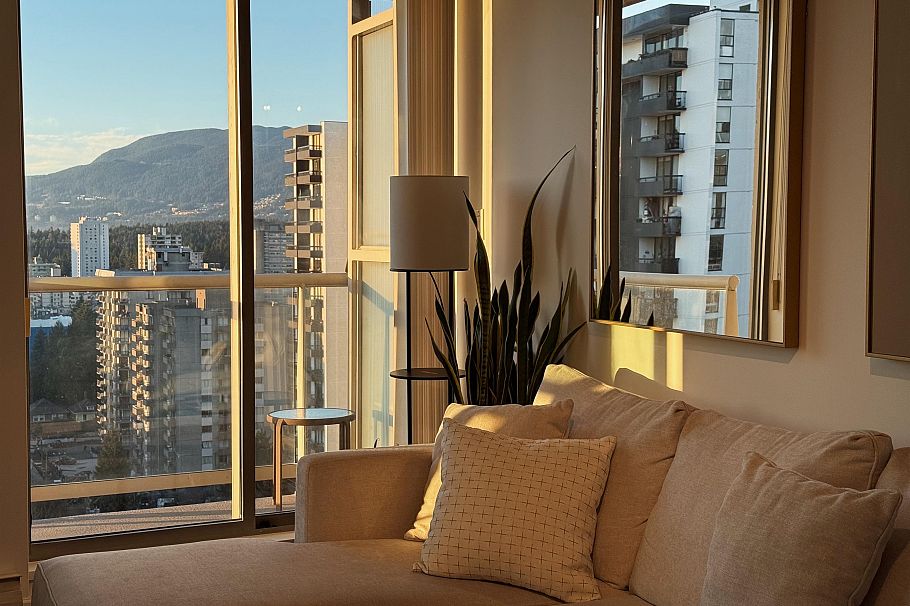 1207 1277 Nelson Street Vancouver, BC - 1