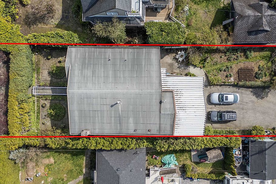 635 E Keith Road North Vancouver, BC - 5