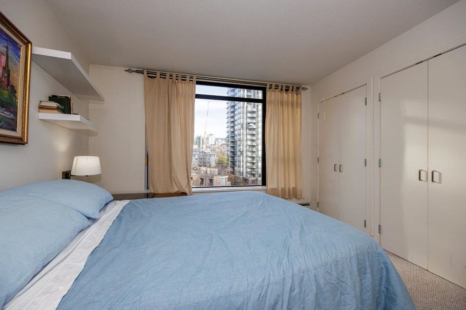 902 175 W 1st Street North Vancouver, BC - 11