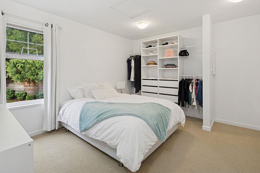 506 Tempe Crescent North Vancouver, BC - 22