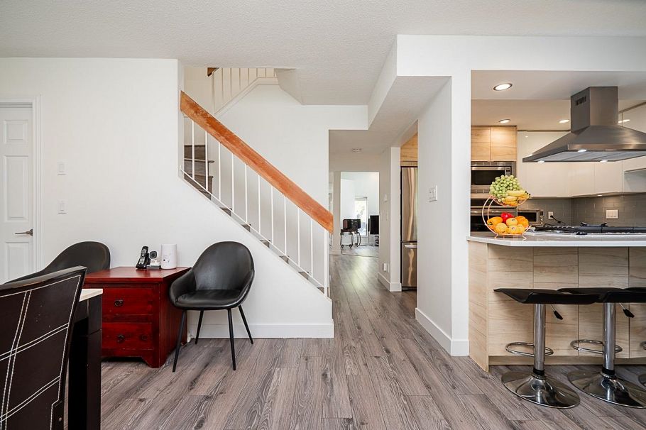 7225 Quatsino Drive Vancouver, BC - 8