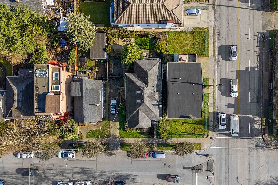 4072 Ontario Street Vancouver, BC - 30