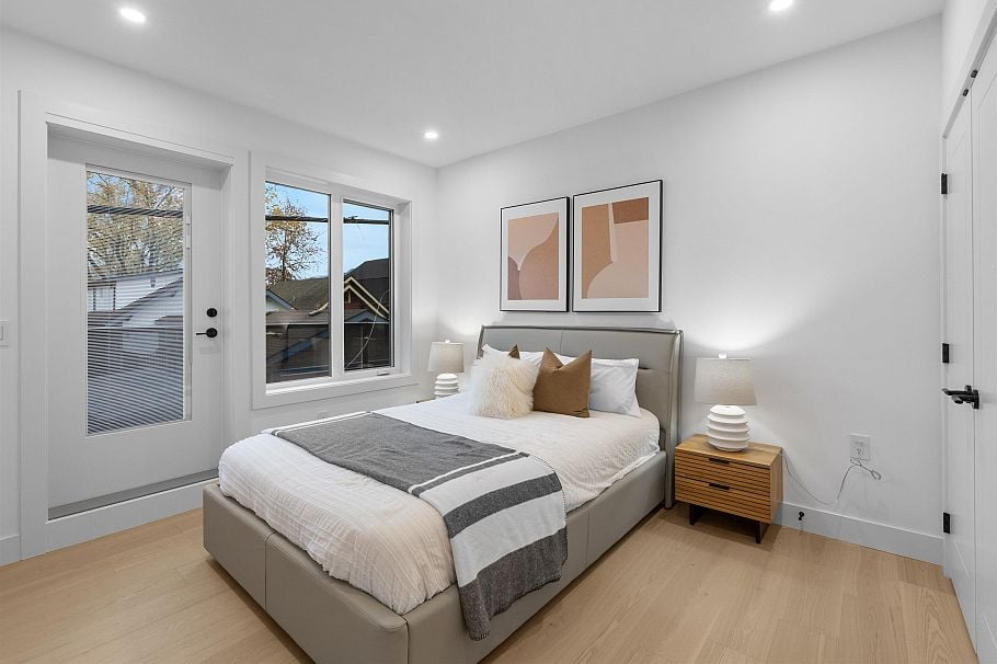 2609 Dundas Street Vancouver, BC - 9