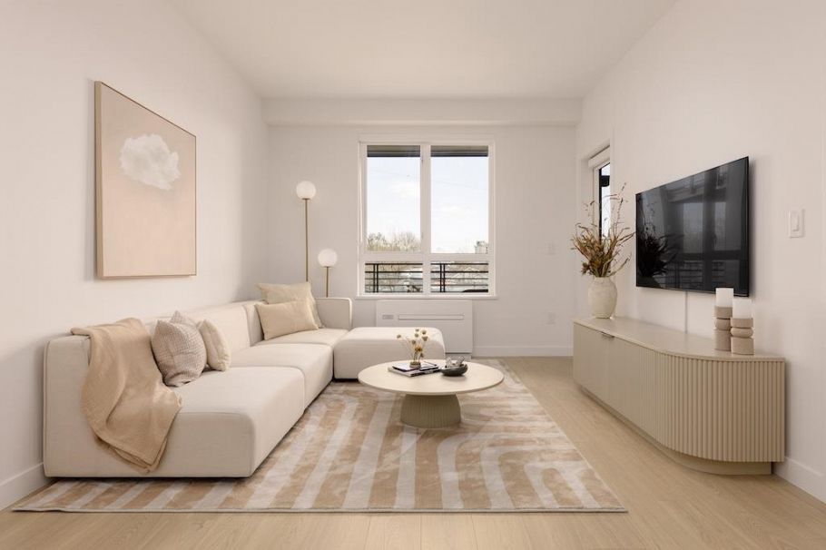 210 2450 Garden Drive Vancouver, BC - 1