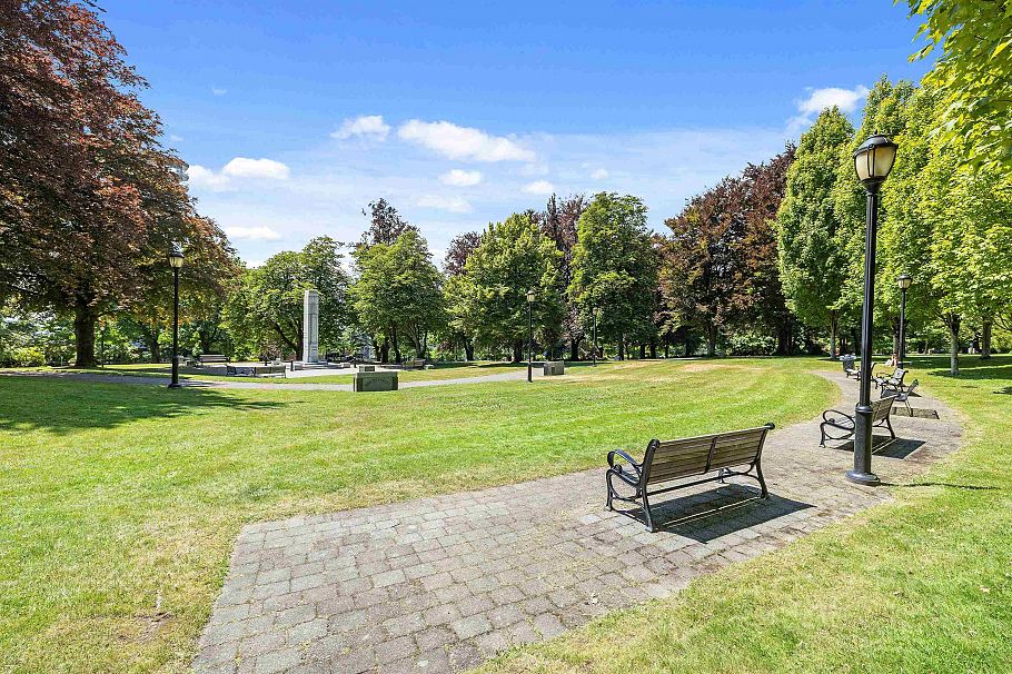 601 140 E Keith Road North Vancouver, BC - 36