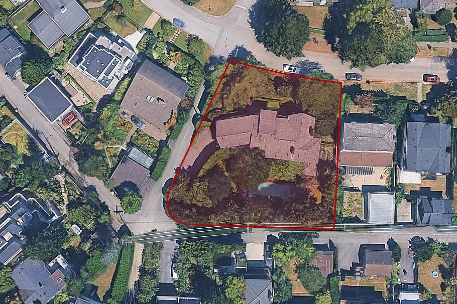 2296 W 32nd Avenue Vancouver, BC - 23