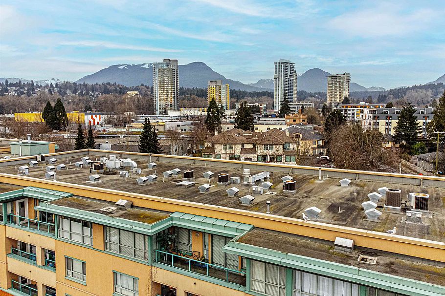 P02 223 Mountain Highway North Vancouver, BC - 27