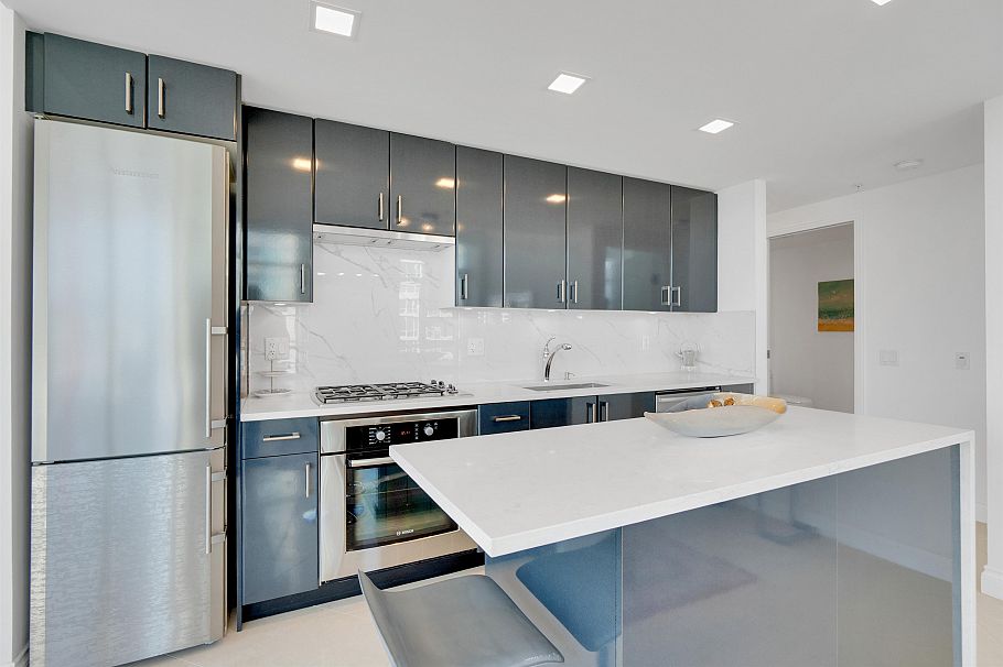 1102 172 Victory Ship Way North Vancouver, BC - 11