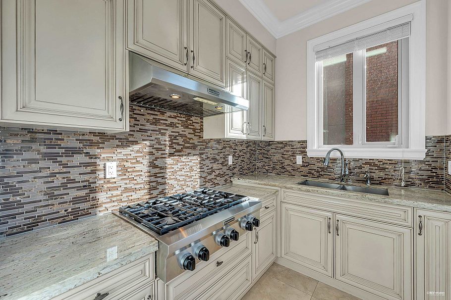 3369 Puget Drive Vancouver, BC - 17