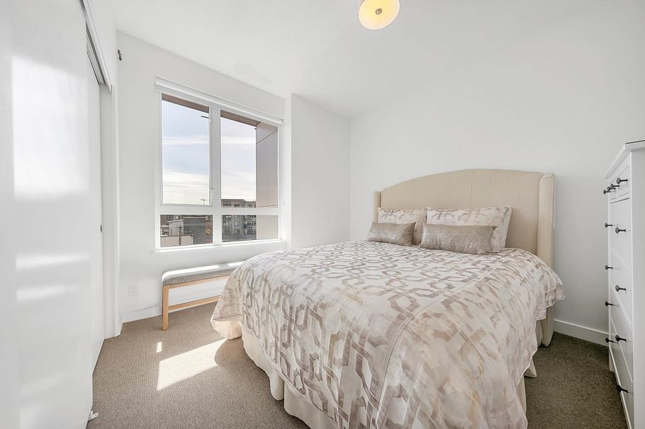 410 711 W 14th Street North Vancouver, BC - 16