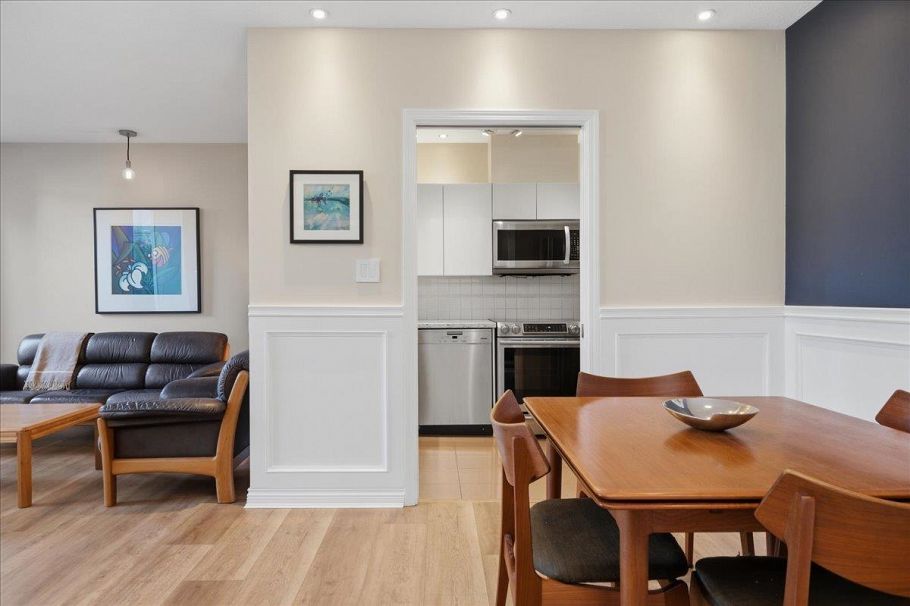 202 2483 Yew Street Vancouver, BC - 4