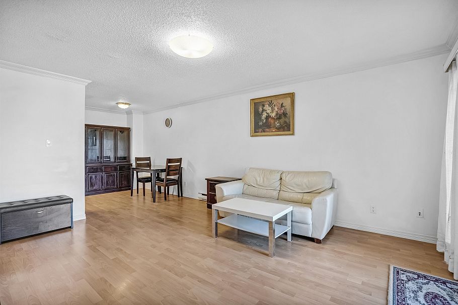 303 975 E Broadway Vancouver, BC - 15