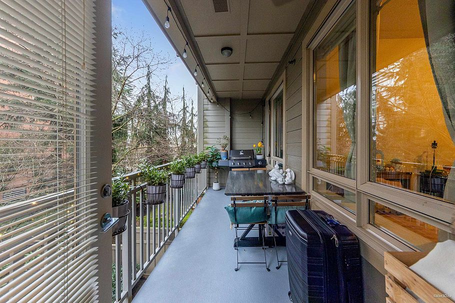 217 119 W 22nd Street North Vancouver, BC - 19