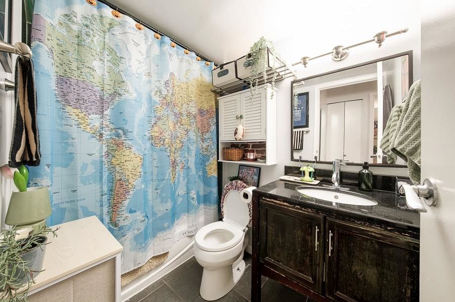 209 1345 Comox Street Vancouver, BC - 9