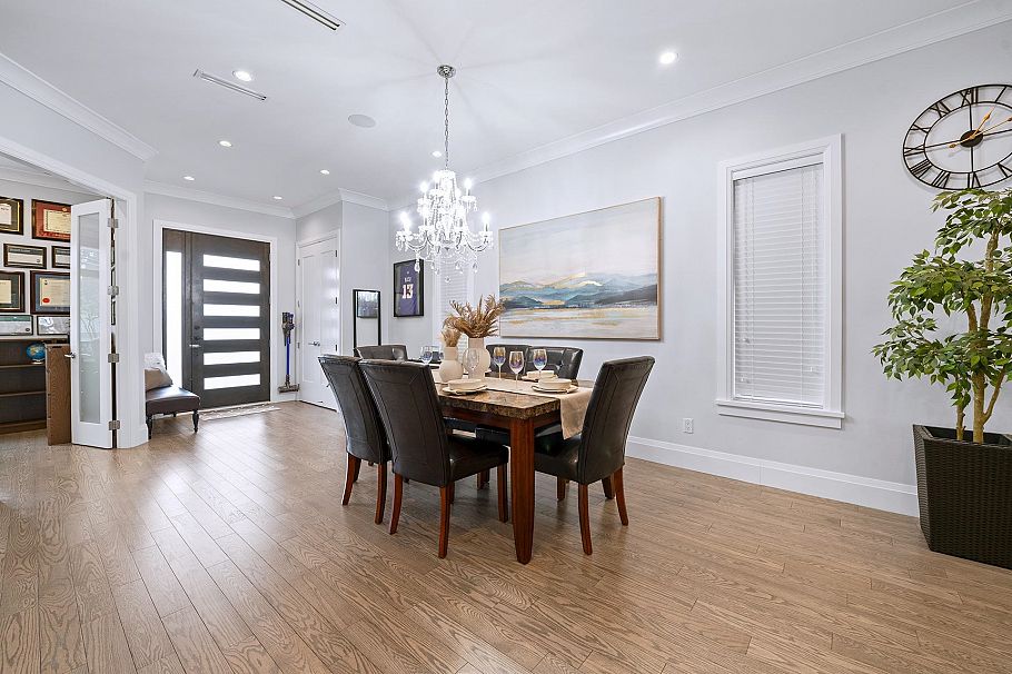 1370 Ross Road North Vancouver, BC - 9