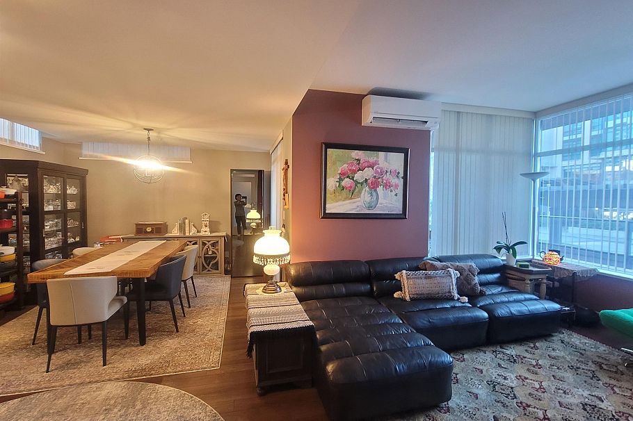 TH2 2077 Rosser Avenue Burnaby, BC - 13