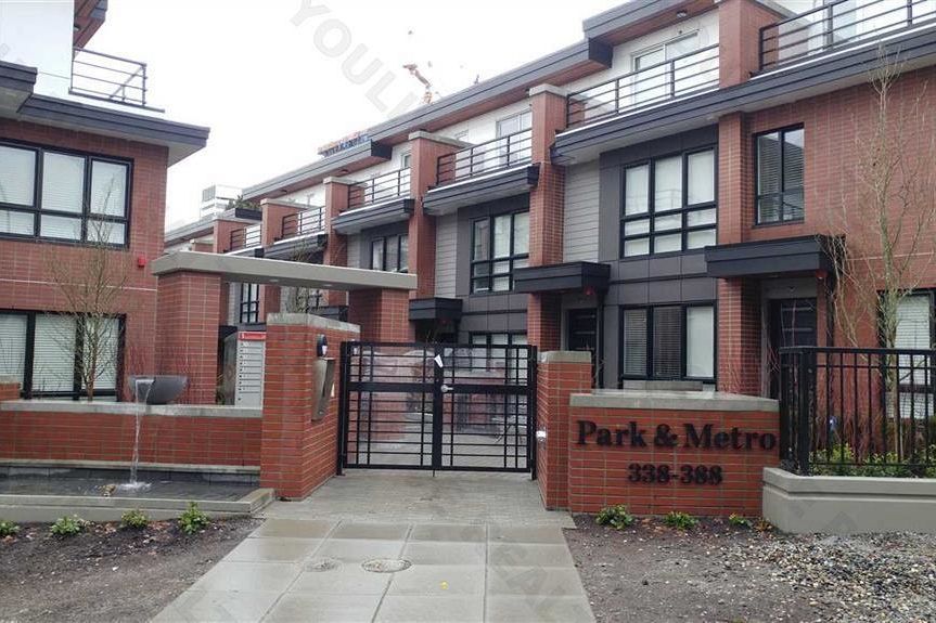 27 388 W 64th Avenue Vancouver, BC - 1