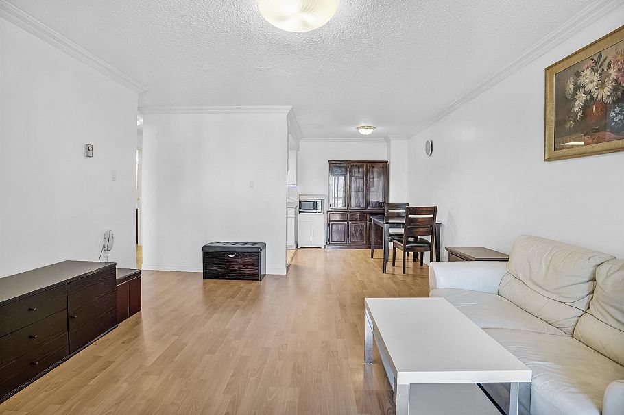 303 975 E Broadway Vancouver, BC - 14