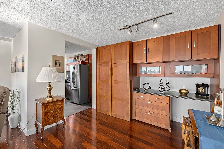 601 140 E Keith Road North Vancouver, BC - 5