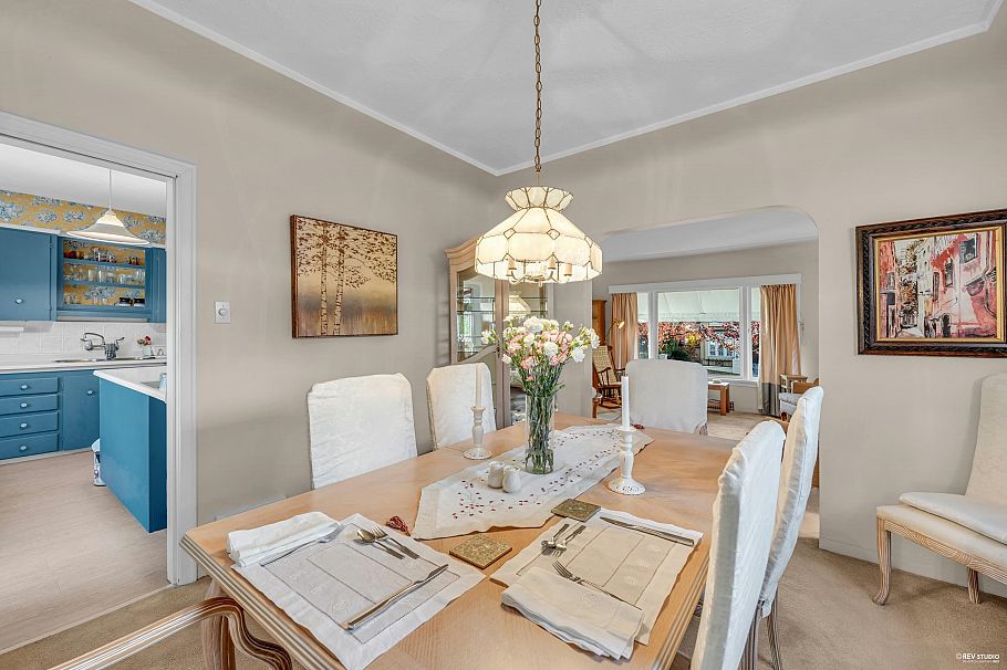 2225 W 22nd Avenue Vancouver, BC - 9