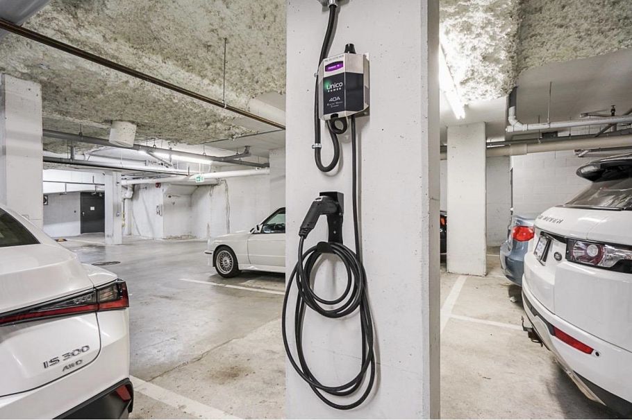 310 719 W 3rd Street North Vancouver, BC - 26