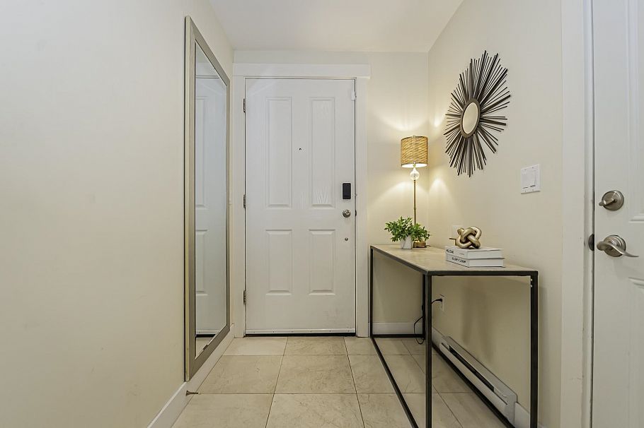 6608 Arbutus Street Vancouver, BC - 5