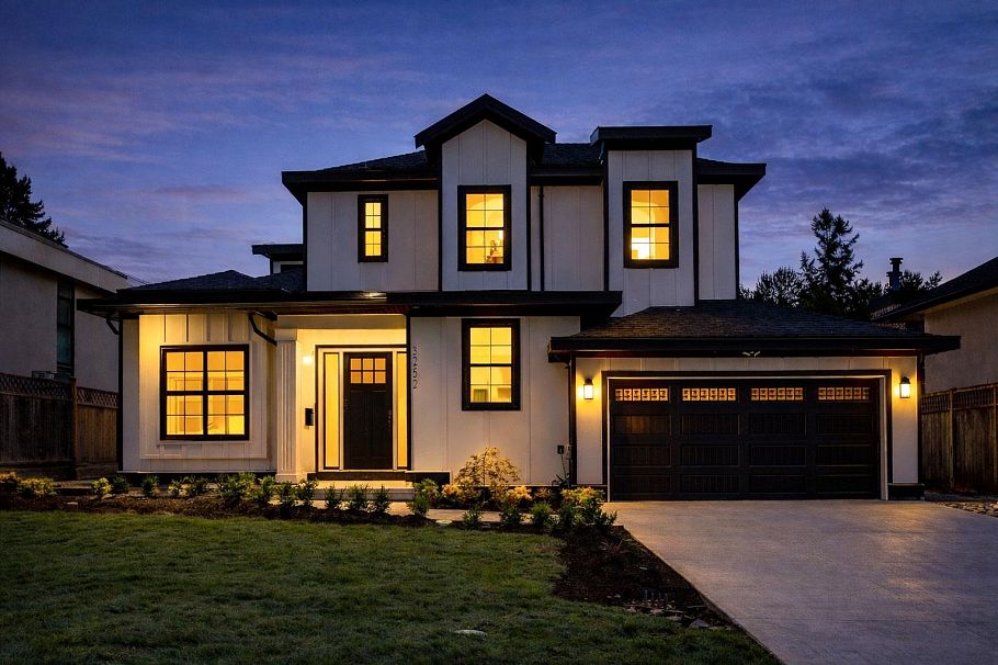 3252 Allan Road North Vancouver, BC - 2