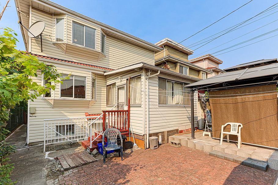 8006 Chester Street Vancouver, BC - 30