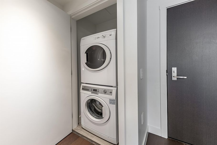 201 1561 W 57th Avenue Vancouver, BC - 20