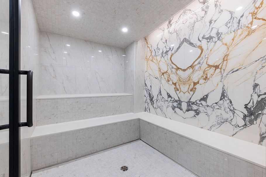 TH8 135 E 13th Street North Vancouver, BC - 38