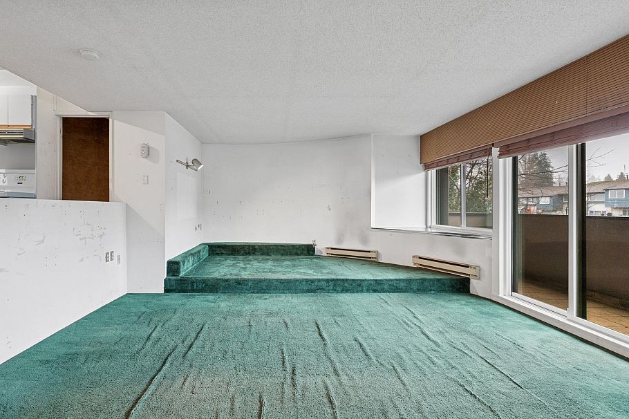 205 341 Mahon Avenue North Vancouver, BC - 12